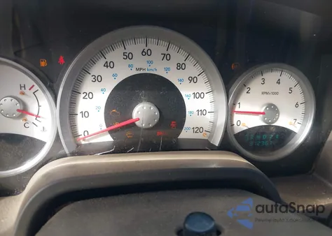 2005 Dodge Dakota Slt z USA, uszkodzony, nr VIN 1D7HW48N75S214431